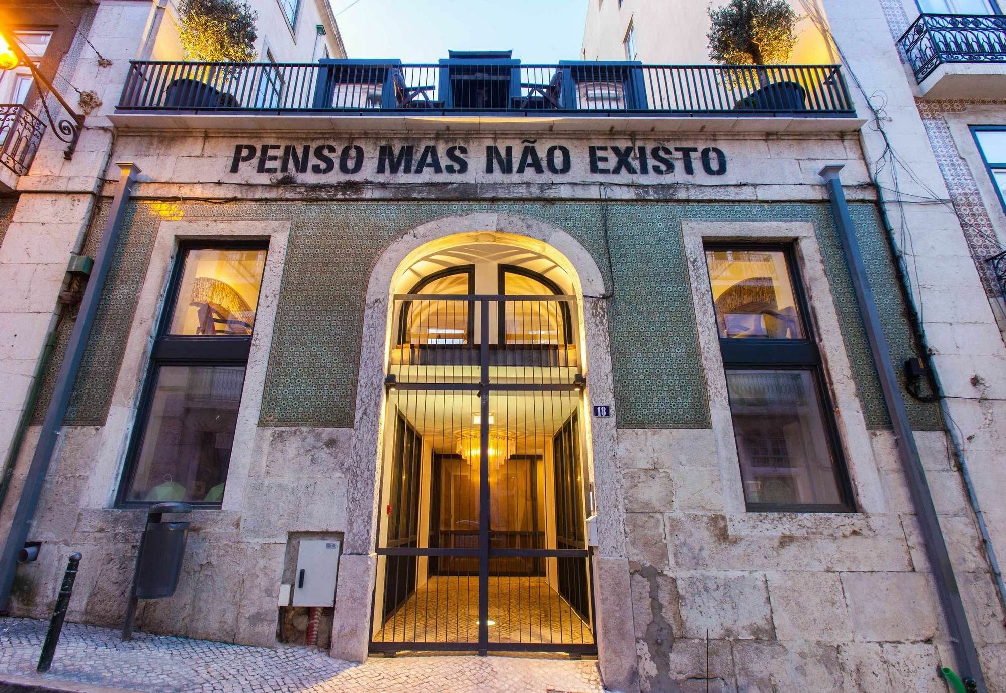 Apartment The Old Stables Chiado